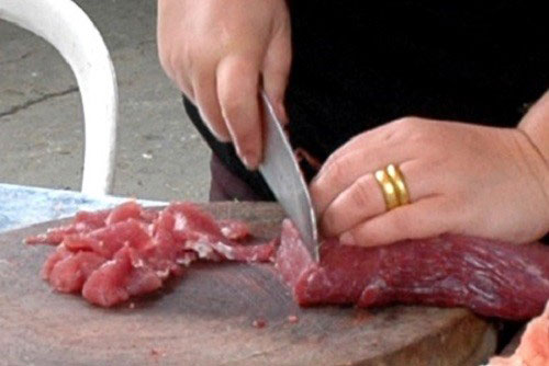 Ung thư gan vì một vật dụng quen thuộc trong nhà bếp