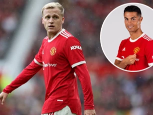 'Tương lai của Van de Beek bị ảnh hưởng bởi Ronaldo'