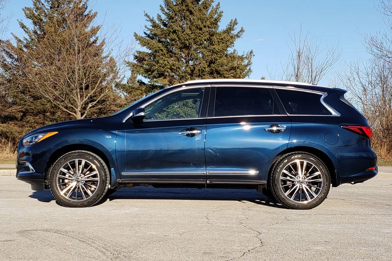 Infiniti QX60.