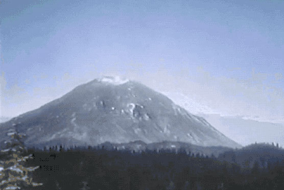 Sức mạnh của thiên nhiên đáng sợ đến mức nào? Cùng nhìn những bức ảnh chân thực ghi lại các thảm họa kinh hoàng trong lịch sử