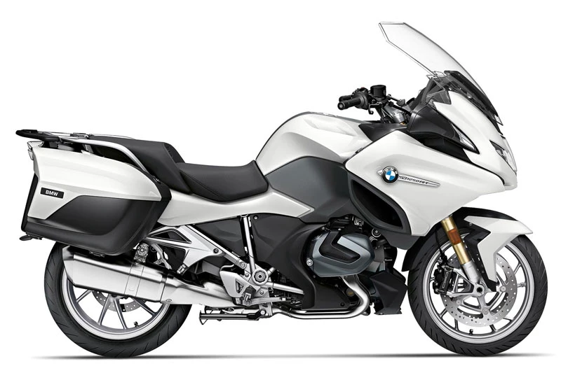 4. BMW R1250 RT 2021.