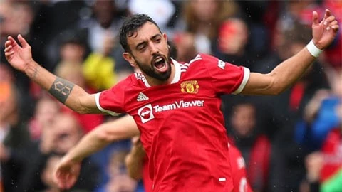 Bruno Fernandes giành giải thưởng đầu tiên ở mùa 2021/22