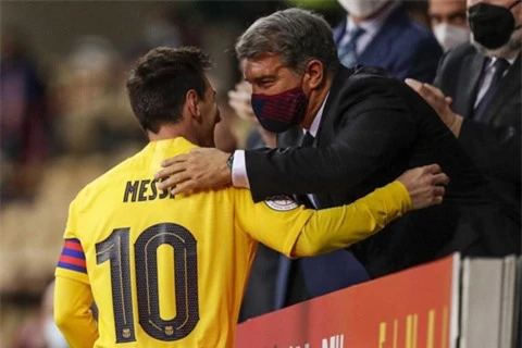 Chủ tịch Laporta chưa nói chuyện với Messi từ khi anh rời Barca
