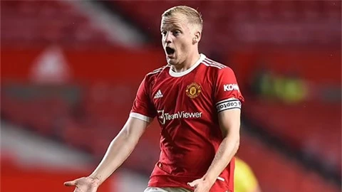 Van Basten: 'Van de Beek không giỏi như cậu ấy tưởng'