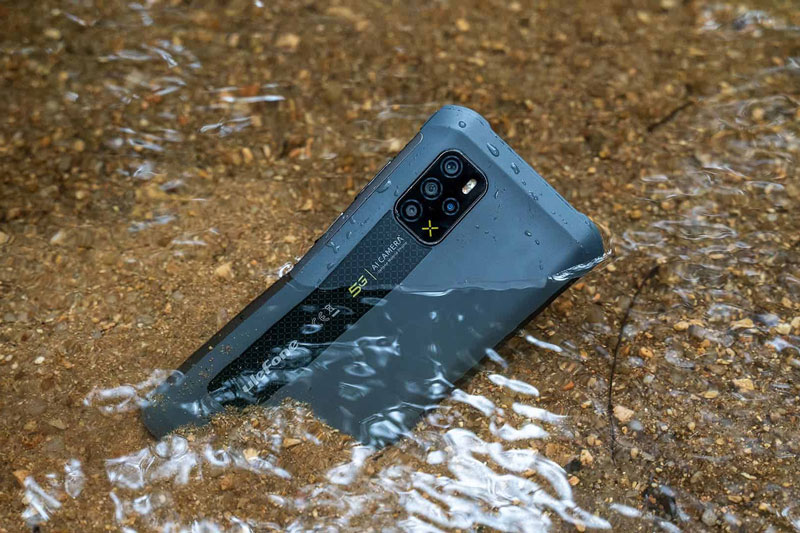 Smartphone ‘nồi đồng cối đá’, 5G, RAM 8 GB, pin 5.180 mAh, giá hơn 6 triệu đồng