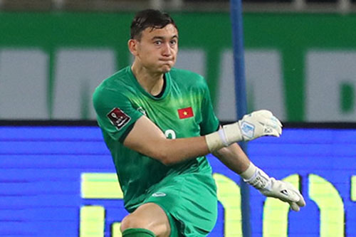 HLV Park Hang Seo giải thích vì sao Văn Lâm được chọn thay Tấn Trường