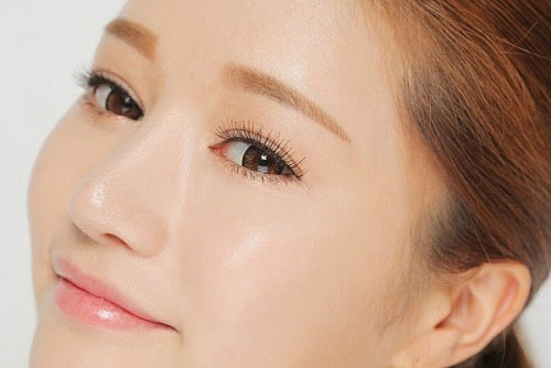 Sở hữu bộ lông mi dài cong vút sau một tuần, bạn đã thử chưa?