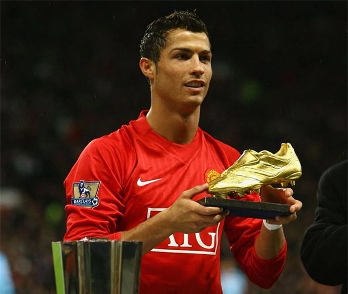Ronaldo có giành được giải Vua phá lưới lần nữa khi tái hợp MU?