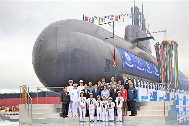 Hải quân Hàn Quốc vừa tiếp nhận chiếc tàu ngầm diesel-điện lớp KSS-III đầu tiên được thiết kế và chế tạo trong nước. Nguồn: navyrecognition.com