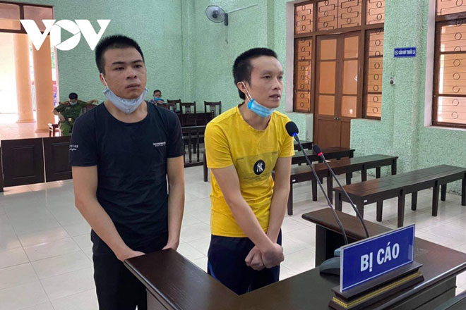 Nhận án tù vì đưa người xuất cảnh trái phép