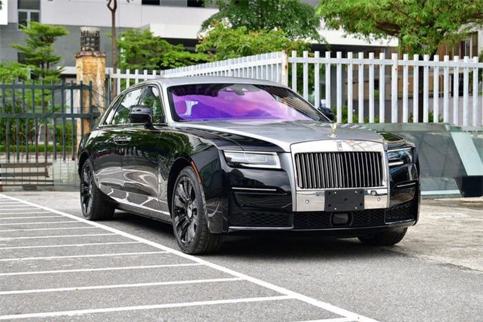 RollsRoyce Ghost EWB Inspired by Private Jet Is Well SelfExplanatory   Carscoops