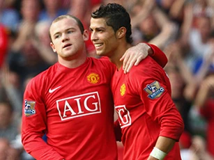 Rooney & Bruno tin MU tiến gần tới chức vô địch với Ronaldo