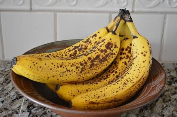 Điều gì sẽ xảy ra với cơ thể nếu bạn ăn chuối có đốm đen?