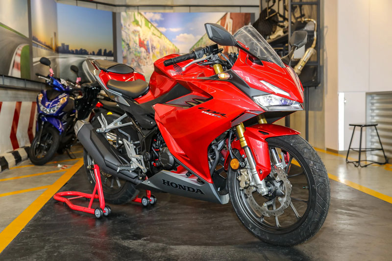 Cận cảnh Honda CBR150R 2021, giá hơn 68 triệu đồng