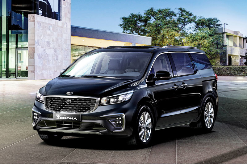 Giá lăn bánh xe Kia Sedona tháng 9/2021