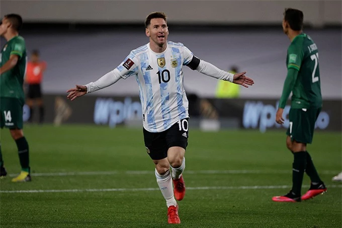 Messi rực sáng trong trận Argentina vs Bolivia
