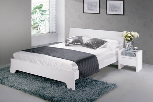 6 đồ vật tuyệt đối không được để ở đầu giường để tránh phạm phong thủy xấu