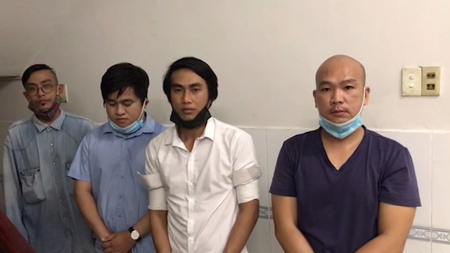 TP Hồ Chí Minh: Bắt nhóm đối tượng làm giả giấy đi đường