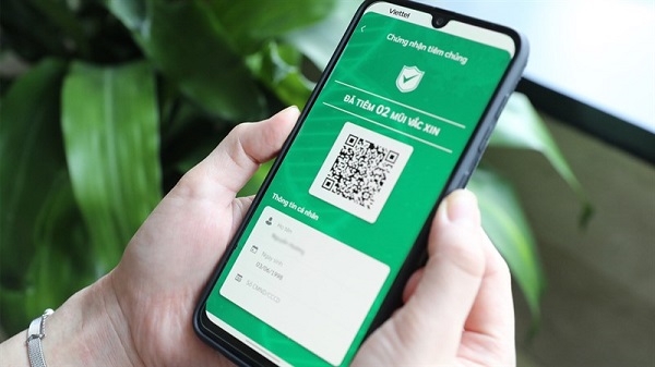 TP Hồ Chí Minh sẽ triển khai cấp thẻ xanh và thẻ vàng COVID-19 cho người dân 