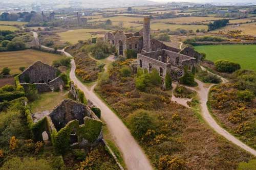 Khám phá những ngôi làng nói ngôn ngữ riêng giữa lòng châu Âu