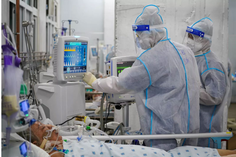 Sáng 12/9: Hơn 6.200 bệnh nhân COVID-19 nặng đang điều trị, Bình Dương đã vượt mốc 150.000 ca F0