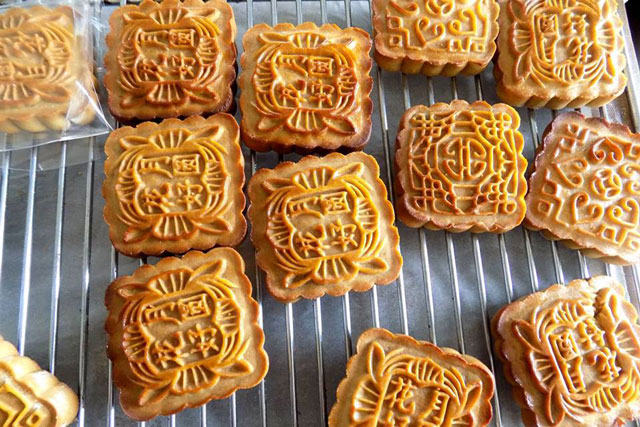 Công thức làm vỏ bánh trung thu chuẩn ngon tại nhà