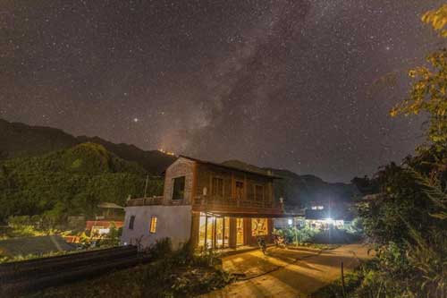 6 điểm đến lý tưởng giúp du khách thỏa mơ ước vượt không gian