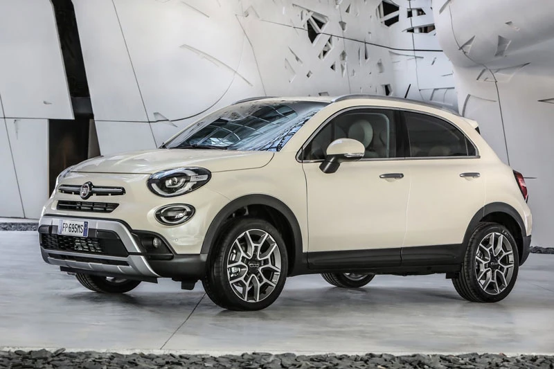 2. Fiat 500X.