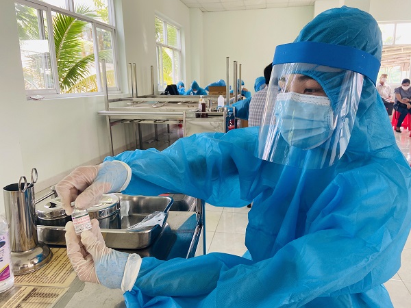 Long An: Thêm 84.000 liều vaccine phòng COVID-19 được phân bổ tiêm mũi 2