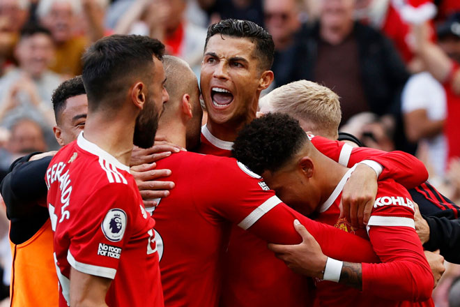 Huyền thoại Liverpool nhận định về 3 đối thủ chính của M.U ở Premier League