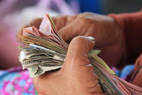 Người khôn tuyệt đối đừng tiết kiệm 3 loại tiền, hãy đầu tư những thứ này để ngày càng giàu có