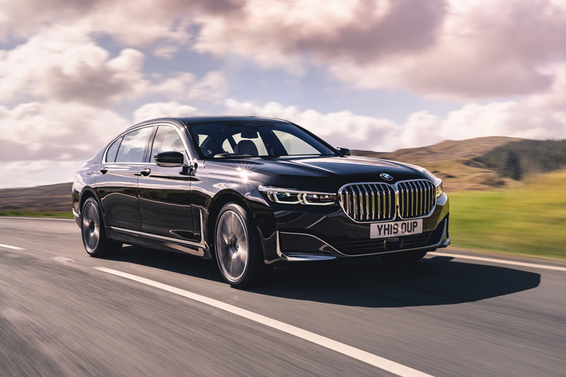 BMW 7-Series giảm giá gần 2 tỷ đồng tại Việt Nam