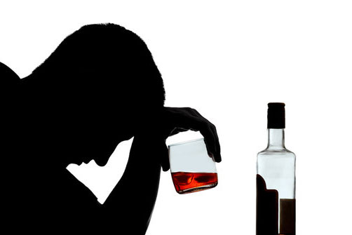 Cảnh báo - Rượu liên quan đến 740.000 ca ung thư trên toàn thế giới