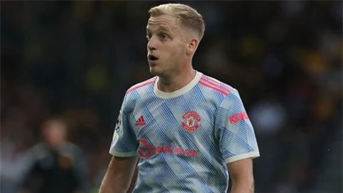 Van de Beek bị chê bai thậm tệ ở trận Young Boys vs Man United