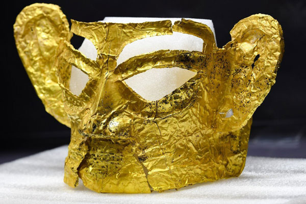 Khám phá thế kỷ: Mặt nạ vàng ròng lớn nhất Tam Tinh Đôi vừa được khai quật; Cả thế giới chỉ 4 châu lục sở hữu