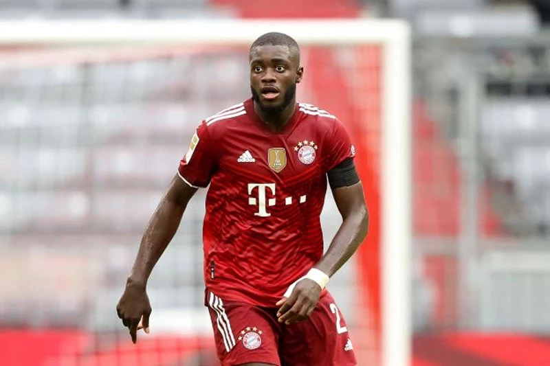 Trung vệ: Dayot Upamecano (Bayern Munich).