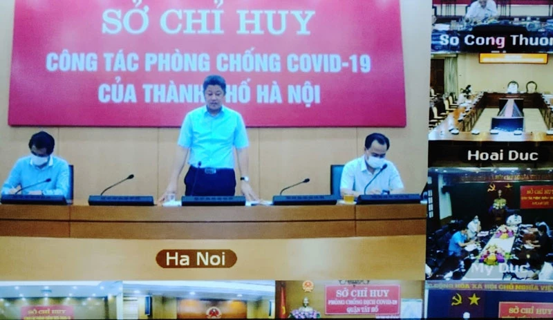 Phó Chủ tịch UBND thành phố Hà Nội Nguyễn Mạnh Quyền phát biểu chỉ đạo tại phiên giao ban trực tuyến chiều 16/9.