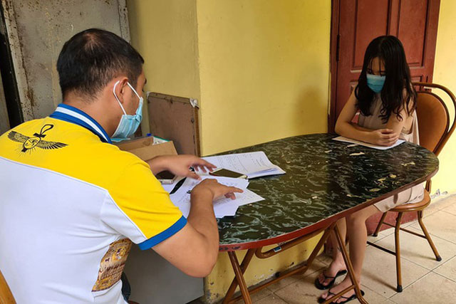 Bắt quả tang 8 nam nữ "bay lắc" trong chung cư cao cấp ở Hà Nội