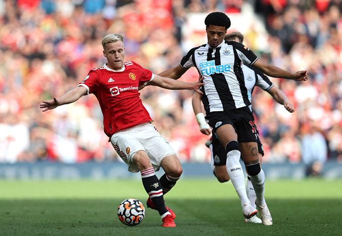 Van de Beek cần được Solskjaer tạo thêm cơ hội