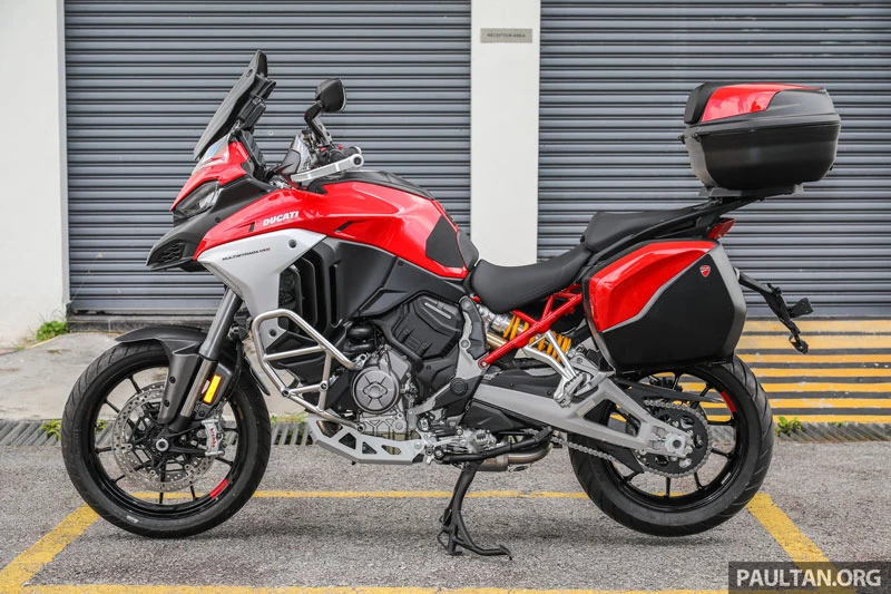 Ducati Multistrada V4S 2021.