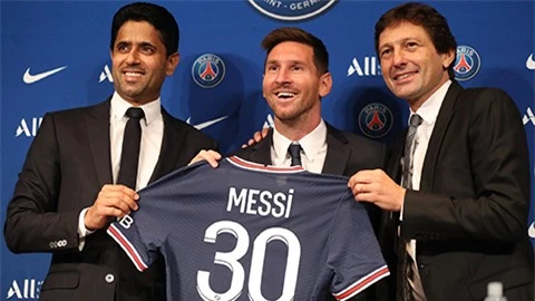Messi đã từ chối áo số 10 tại PSG như thế nào?