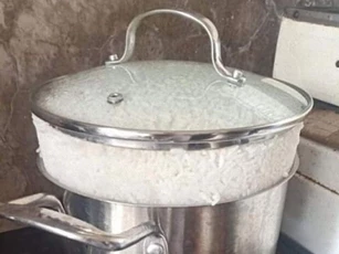 Dở khóc dở cười với các pha 'tai nạn' bếp núc, vừa nhìn đã thấy thảm họa