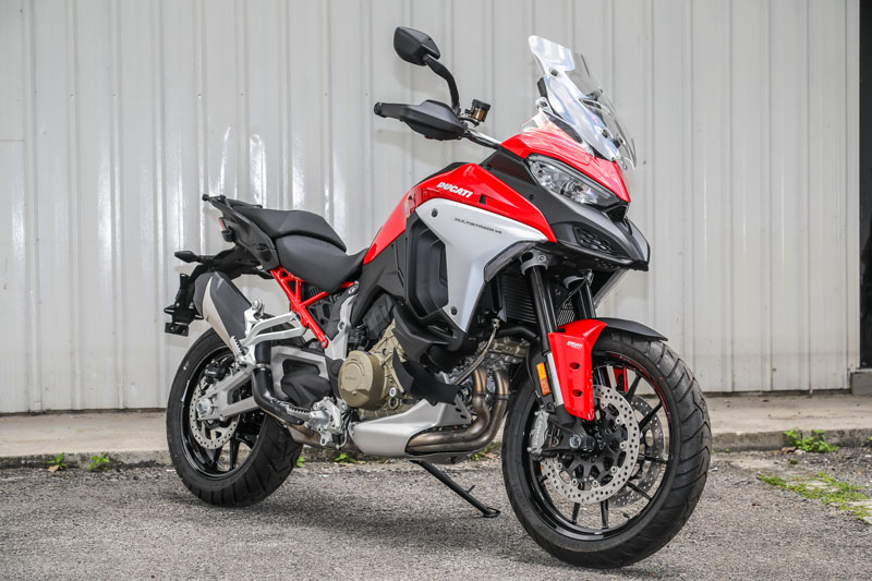 Ducati Multistrada V4 và V4S 2021 ra mắt, giá từ 745 triệu đồng