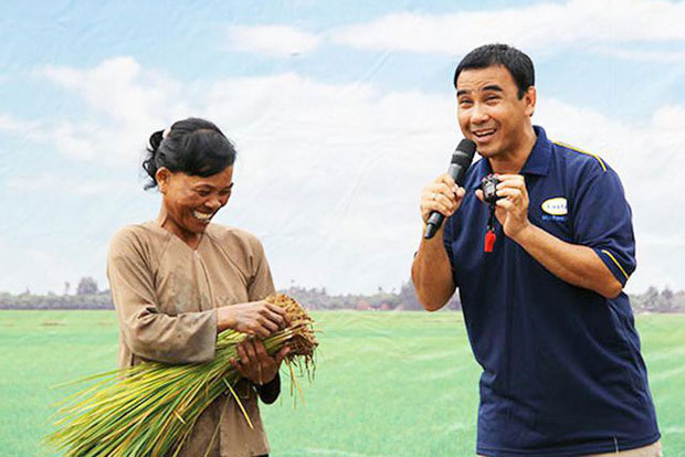 Xúc động với lý do MC Quyền Linh luôn "gian lận" trong chương trình "Vượt lên chính mình"