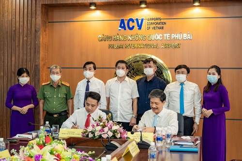 Sở Du lịch Thừa Thiên Huế hợp tác với Cảng hàng không Phú Bài phát triển du lịch