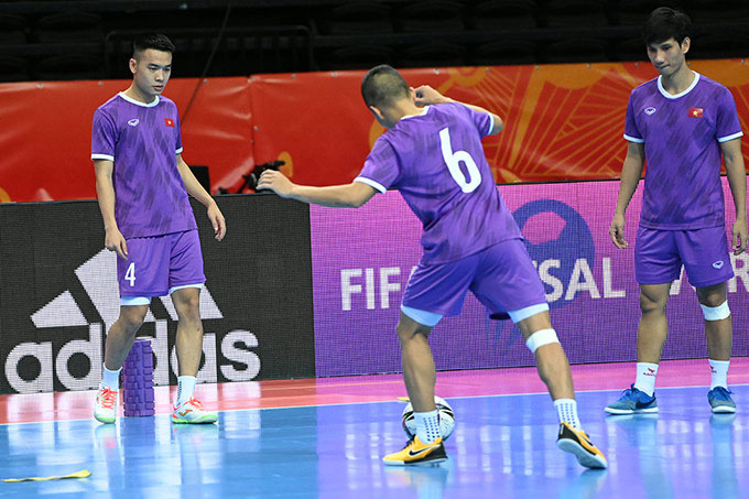 ĐT futsal Việt Nam quyết tâm giành quyền tự quyết vào vòng 1/8 futsal World Cup
