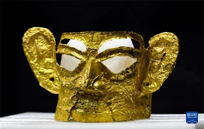 Khai quật hố vàng tại nơi có thể viết lại lịch sử Trung Quốc, đội khảo cổ thích thú: Chính là vàng 9999! - Ảnh 1.
