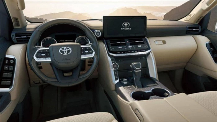 Quá tải đơn hàng, khách mua Toyota Land Cruiser 300 phải chờ đến 4 năm 2