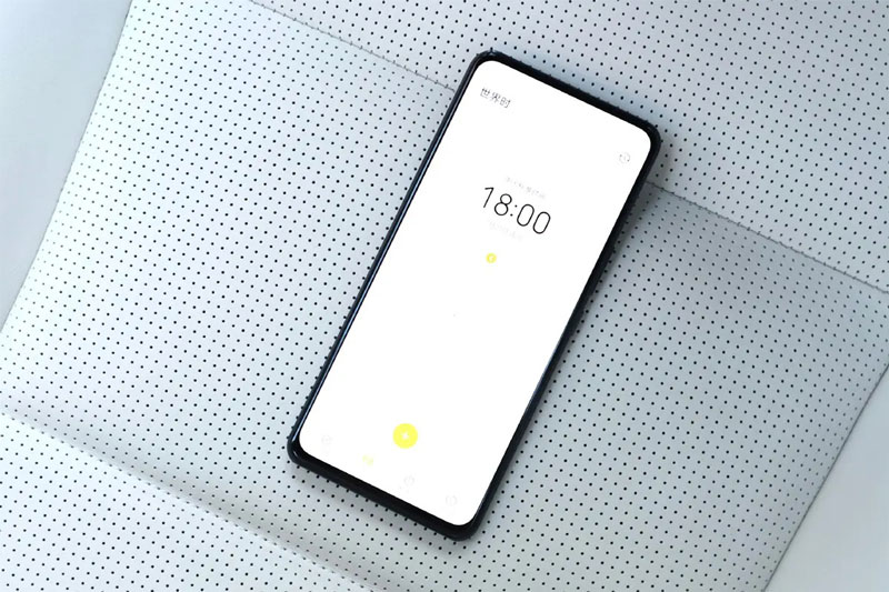 Trên tay smartphone chip S870 5G, RAM 12 GB, màn hình 120 Hz, sạc 65W, giá gần 14 triệu