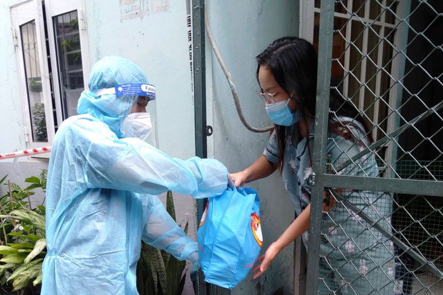 Thủ tướng yêu cầu TP Hồ Chí Minh khẩn trương rà soát, kịp thời hỗ trợ người dân khó khăn